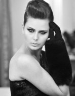 JULIANE DE CAPUA