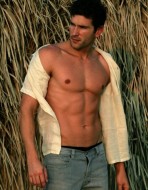 LEANDRO SECASSI