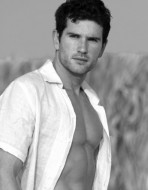 LEANDRO SECASSI