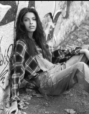 JULIA TOZZO (Foto 52)
