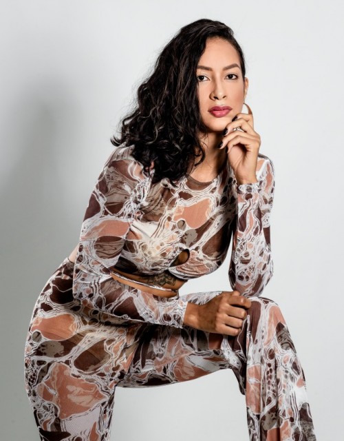 LETICIA PINHEIRO (Foto 1)