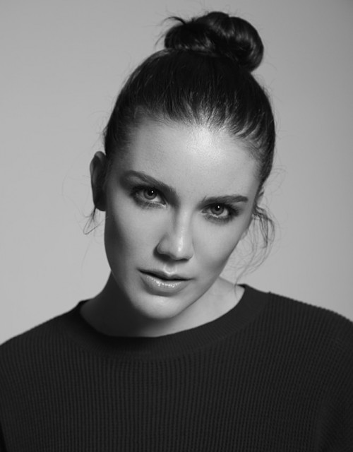 CAROLINE MARCUSSI (Foto 118)