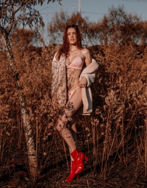 CAROLINE MARCUSSI (Foto 56)