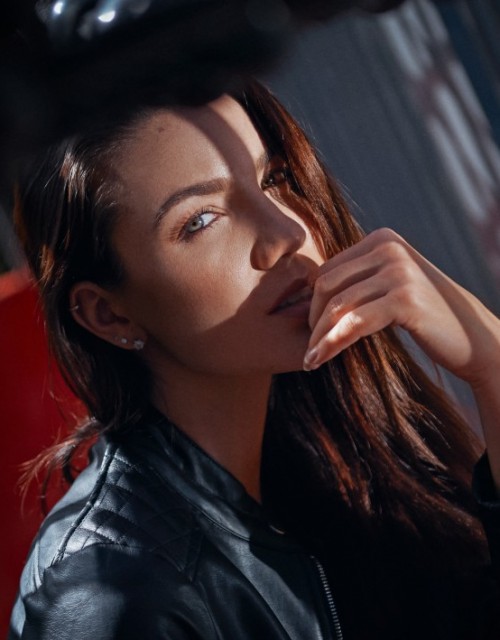 CAROLINE MARCUSSI (Foto 42)