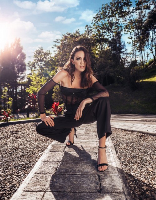 CAROLINE MARCUSSI (Foto 41)