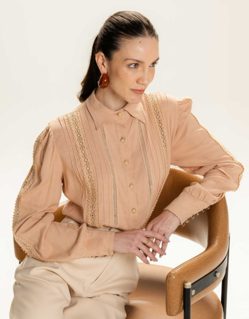 CAROLINE MARCUSSI (Foto 2)