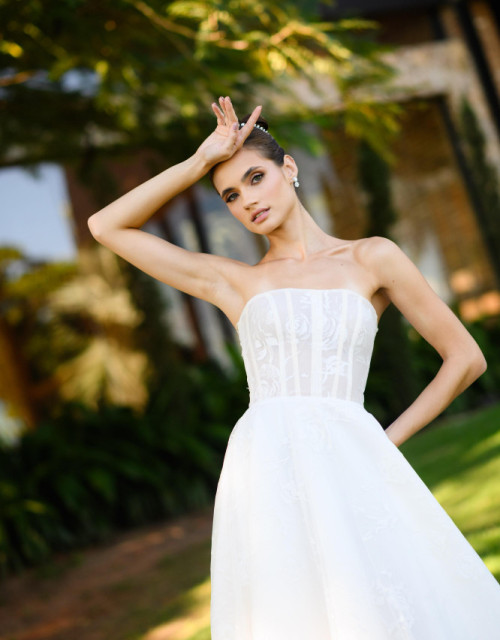 ANA MERISSI (Foto 1)