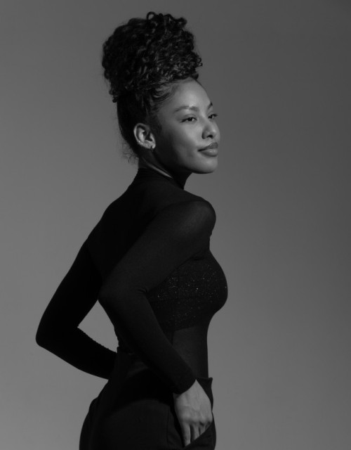 JHENNYFFER PEREIRA (Foto 1)