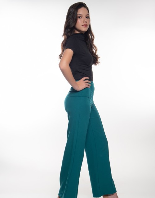 LARA GUIMARÃES (Foto 2)