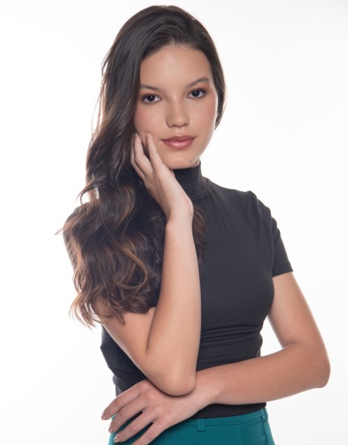 LARA GUIMARÃES (Foto 1)