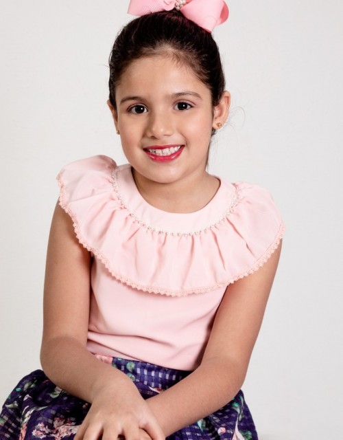 ANA LIVIA LIMA (Foto 19)