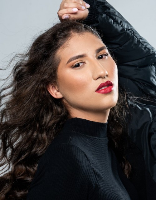 ALINE ASPINDOLA