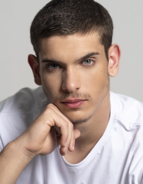 GUSTAVO GONZALES