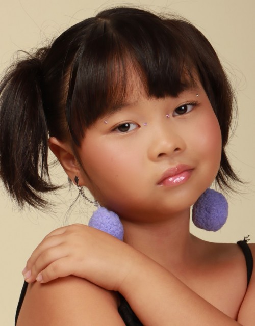 ELLEN SATO (Foto 3)