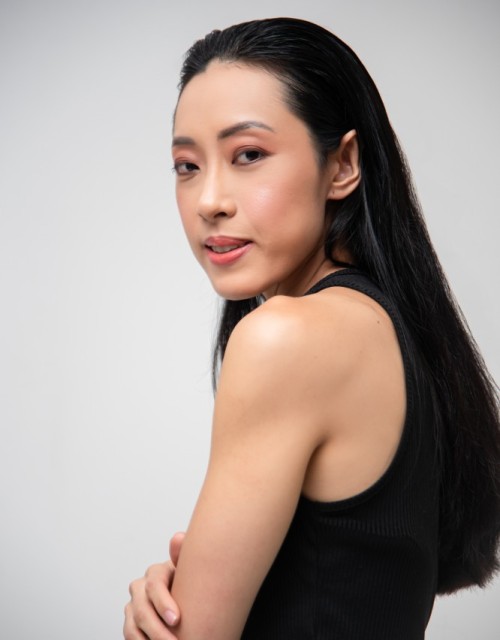 AYUMI OSHIQUIRI (Foto 4)