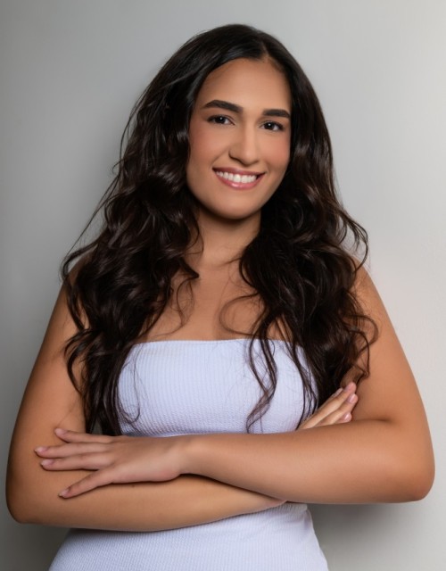YASMIN SALES (Foto 1)