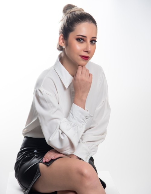 DARA REZENDE (Foto 2)