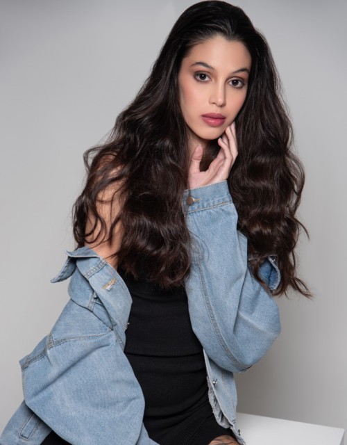 ISABELLA CARRION (Foto 2)