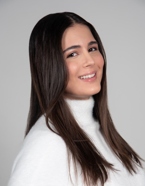 NICOLLY BRESQUI