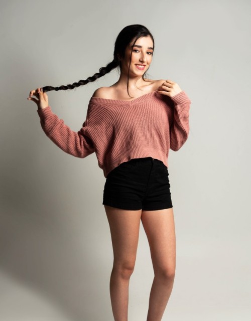 LARA SENE (Foto 2)